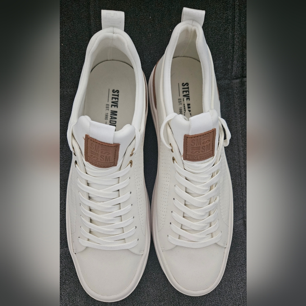 Steve Madden Perla Jogger Sneaker - Men's